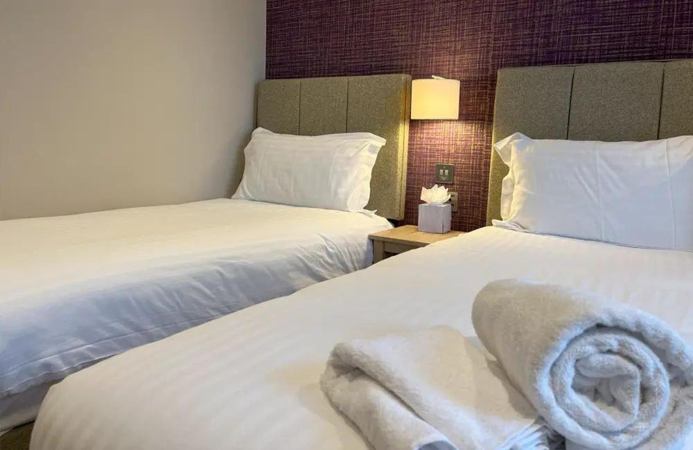 Lydiard Park Hotel & Conference Centre Swindon Bagian luar foto