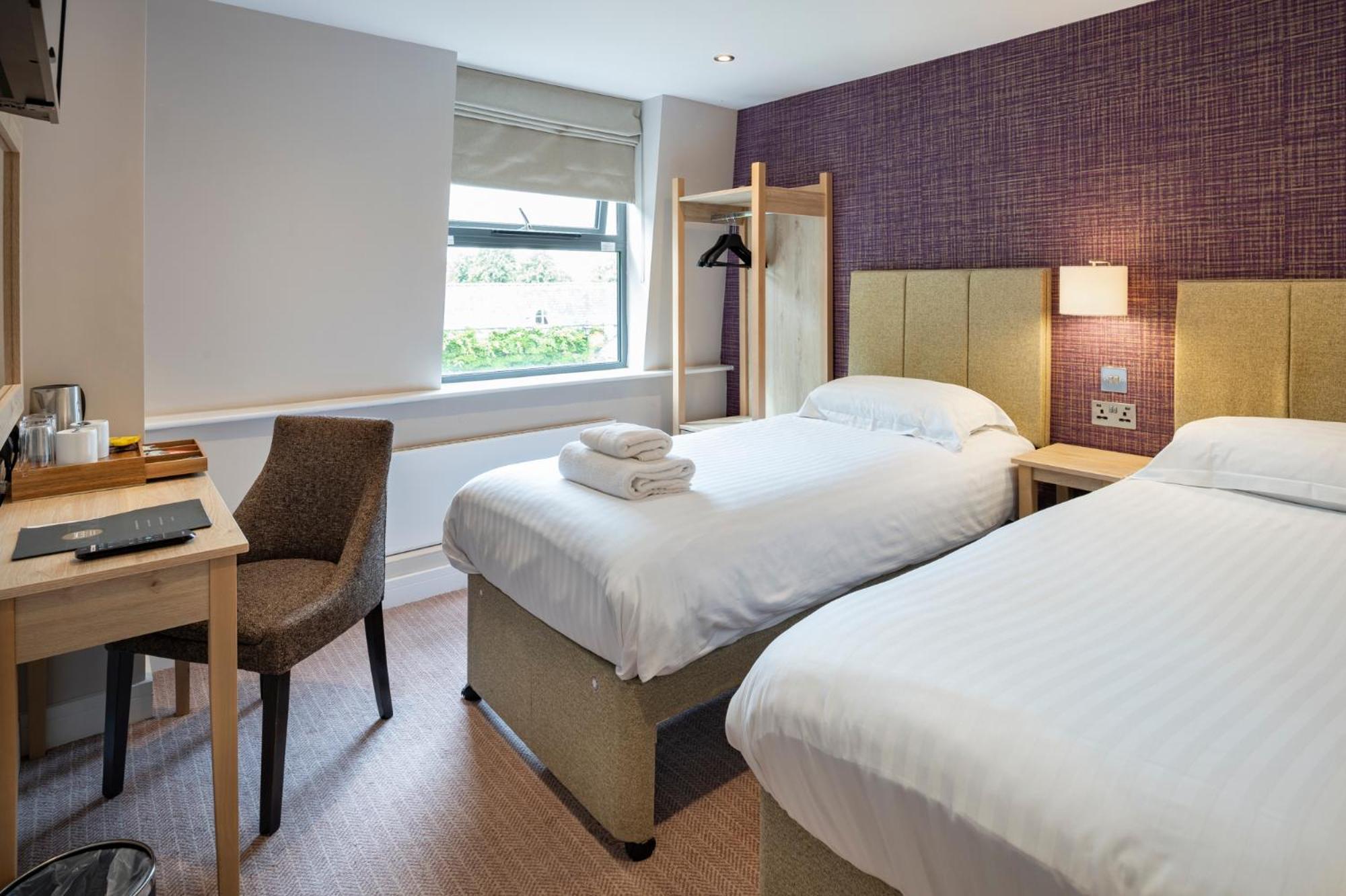Lydiard Park Hotel & Conference Centre Swindon Bagian luar foto