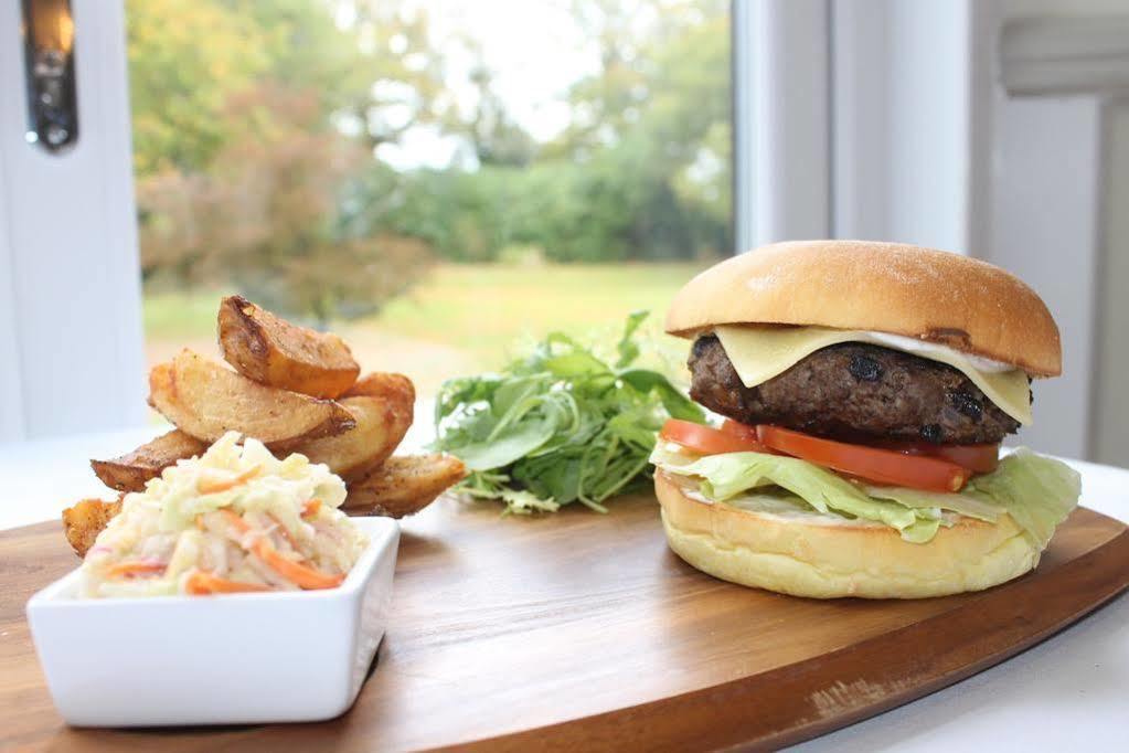 Lydiard Park Hotel & Conference Centre Swindon Bagian luar foto