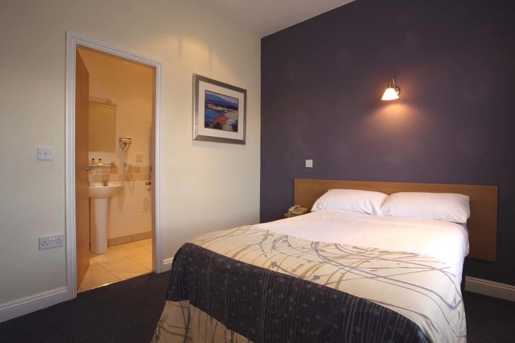 Lydiard Park Hotel & Conference Centre Swindon Bagian luar foto